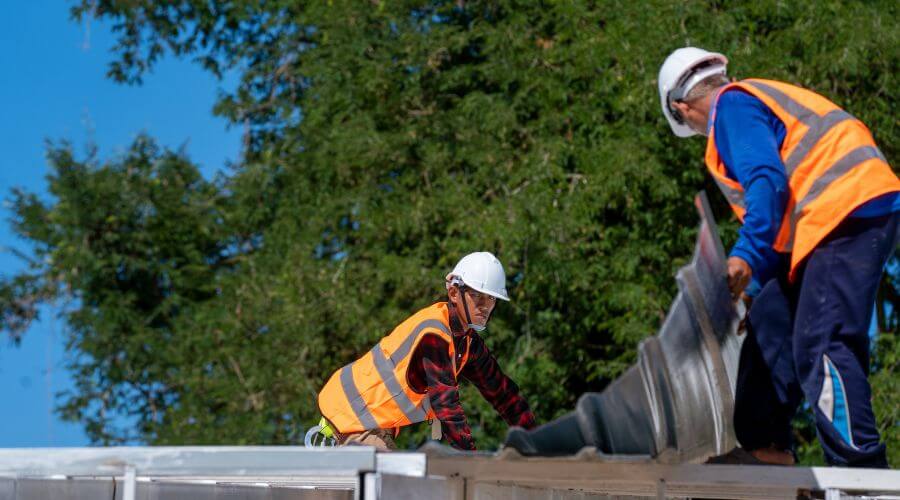 Professional Flat Roofing Installation in Lehigh, KS